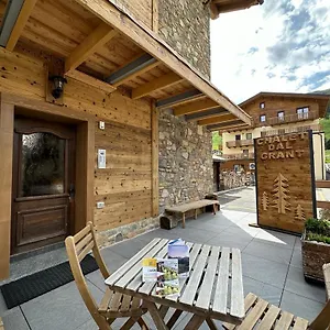chalet-dal-grant.it-lombardy.com/